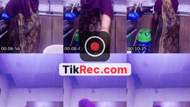@liatea79 TikTok live