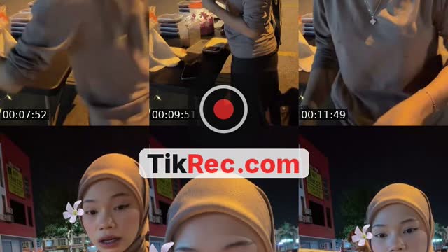 TikTok live: Cake Chocolate Moist by @erahuhu
