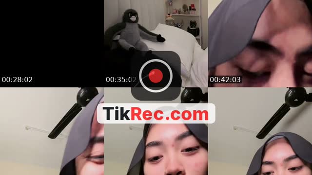 TikTok live: Meow by @user3198520921