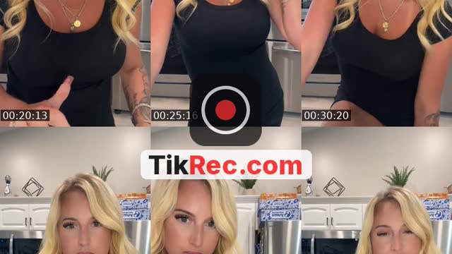 TikTok live: Ask me something by @asshleylynn