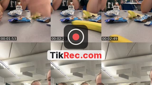 @soph70633 TikTok live from 2026-09-09