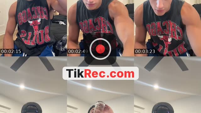 TikTok live: Come hang and ask questions :) by @vinnymilito