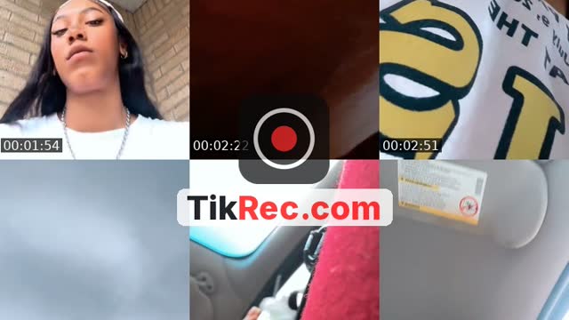 @britneyandreaa4 TikTok live