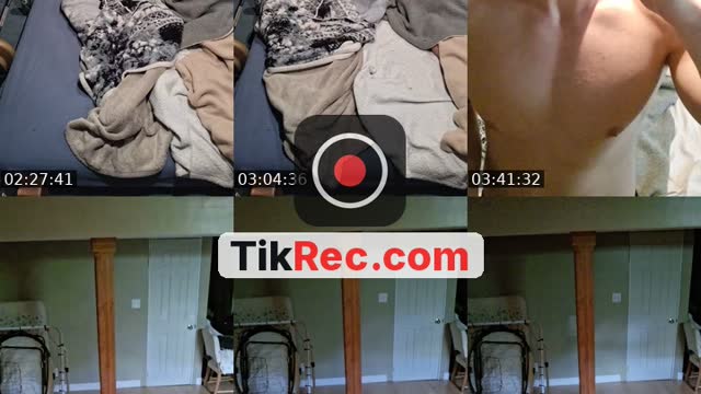 TikTok live: Sleep stream! by @cormactraceyy