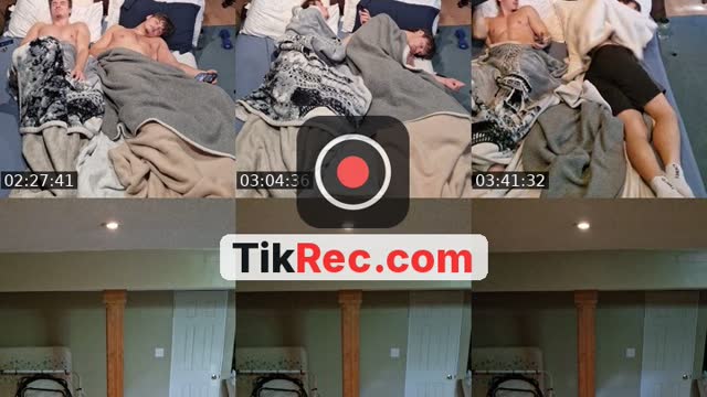 TikTok live: Sleep Stream! by @ronantracey
