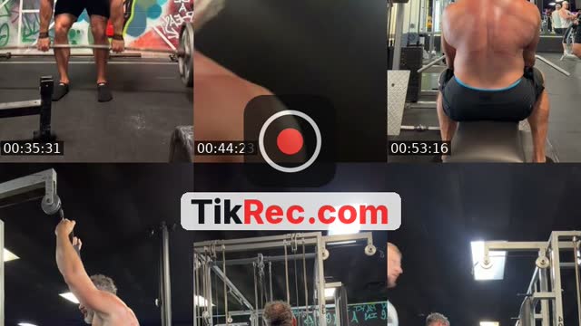 TikTok live: Puuuuulllll… by @tramfitsix