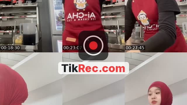 TikTok live: ni hao by @realina__
