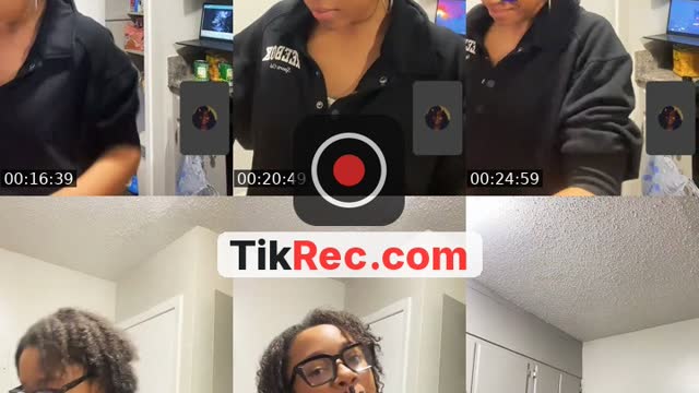 TikTok live: Heyy….heyy….. #fyp by @czy.moe