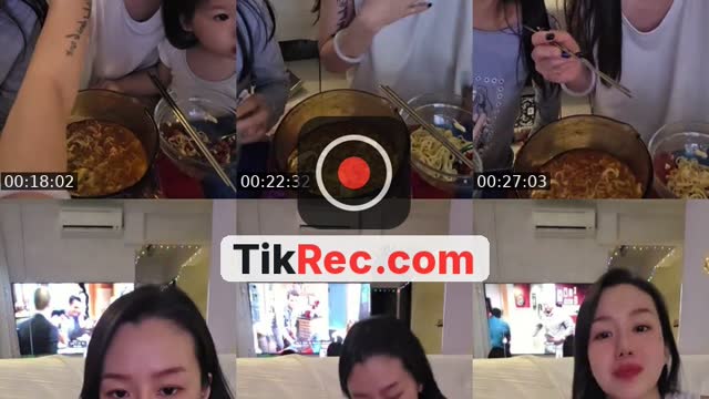 TikTok live: ellooooo by @feorix.vulpur