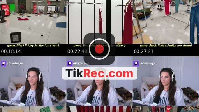 TikTok live: CLEANING THE MALL by @alexiaraye