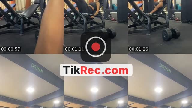 @helenfreire01 TikTok live