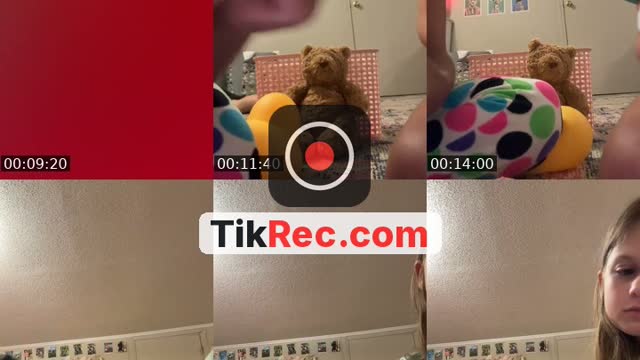 United States TikTok live: Squishy by @needohg0irls