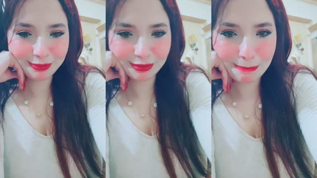 @yourymilamo TikTok live
