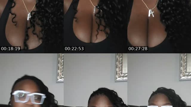 TikTok live: HEY BOO by @p00h_baby