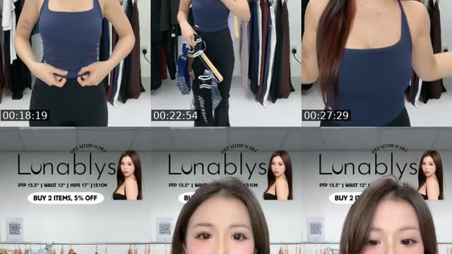 TikTok live: Lunablys by @ffaithrachel