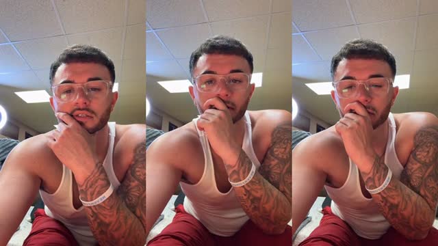 @chrissviolaa TikTok live