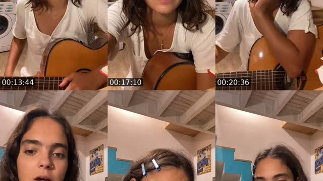 TikTok live: Heyy 🧡 by @sitagulrose
