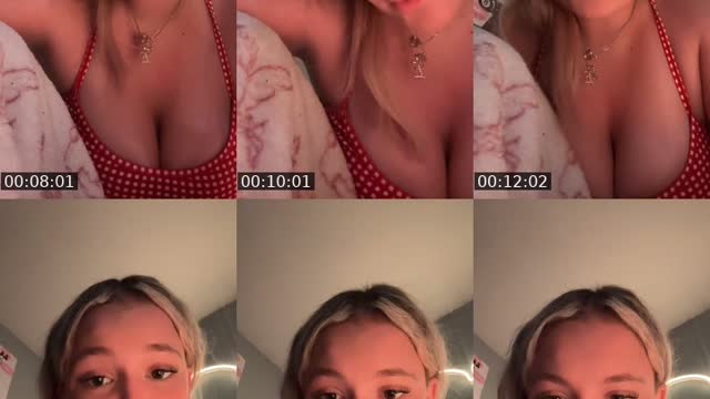 TikTok live: rawr by @heyitselli1