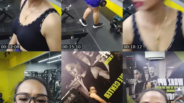 @m4n1s_momsky TikTok live