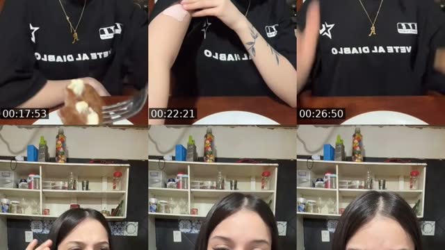 TikTok live: Holiiiiii by @_aymaraaa0