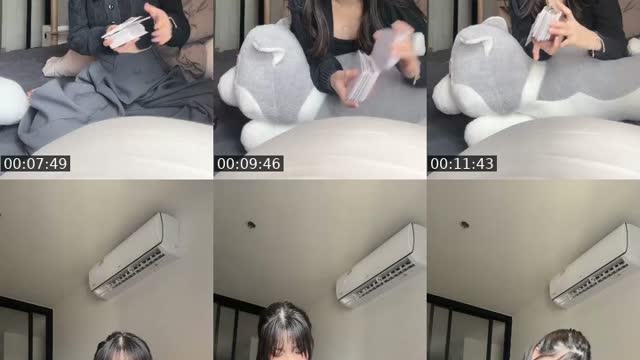 @lilykamoll TikTok live