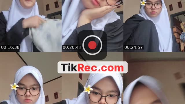 TikTok live: p by @purwul