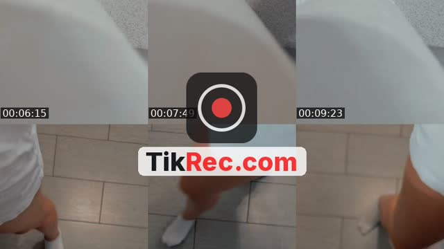 @angelina228822angelina TikTok live