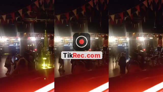 @bareto376 TikTok live