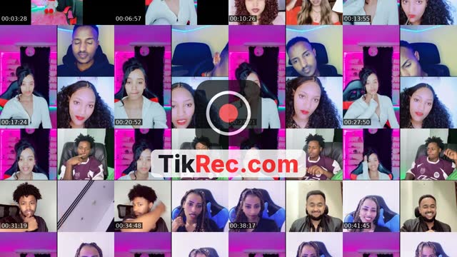 TikTok live: Vamos a charlar y divertirnos👸 by @lovely_.ladyy