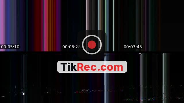 @akaponchan24 TikTok live