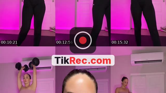TikTok live: Yoga 🥵 by @fitwithwendy