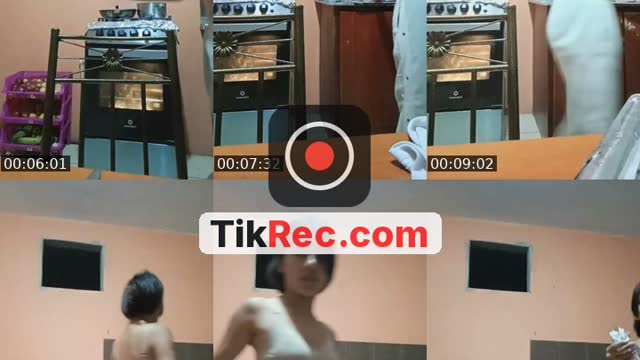 TikTok live: hola niños 🩷 by @agurto025
