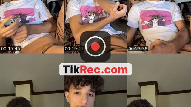 TikTok live: شفتك👀 by @mrcurls37
