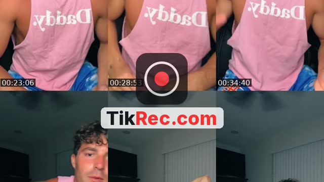 TikTok live: Just a quickie live by @johnnybomhardt