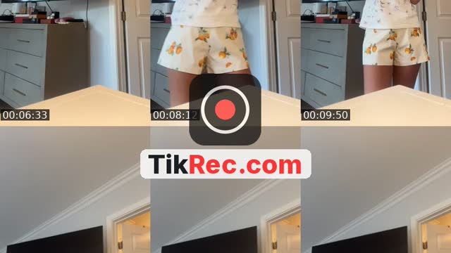 @joelleuzyel TikTok live from 2026-08-27