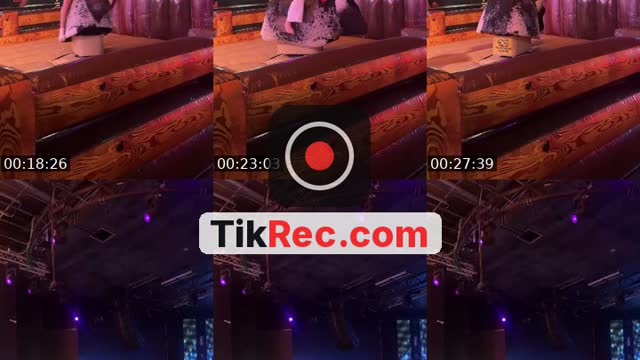 TikTok live: $200 CASH PRIZE 🏆  BULL RIDING by @gilliganscairns