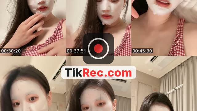 TikTok live: 🫠 by @sol_h526