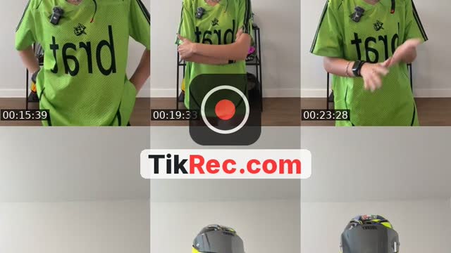 TikTok live: Hola! by @zolvxy