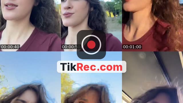 @elaine.mood TikTok live