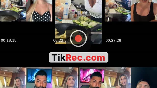 TikTok live: Φωτίζουμε γκαλεριιιιιι by @pelagia.bella_kaz
