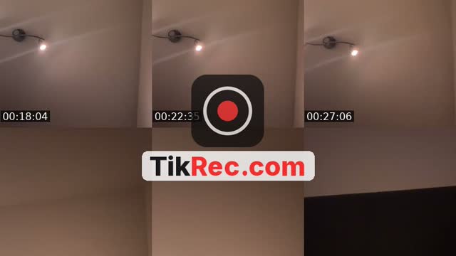 TikTok live: reading Quran by @chlcce