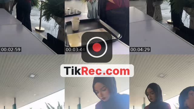 @aniscoffeeee TikTok live