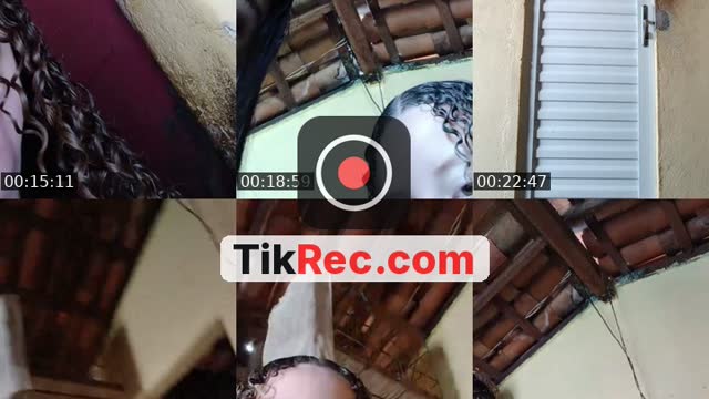 TikTok live: live de desafios!! by @nandah8720
