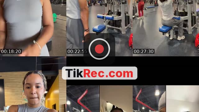 TikTok live: gym live by @ariwitdahoodie