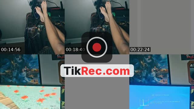 TikTok live: minecraft by @teddyprecious._