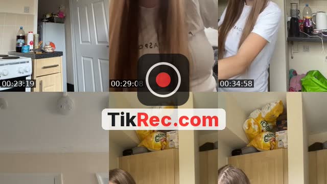 @xelliep0901x TikTok live from 2026-08-29