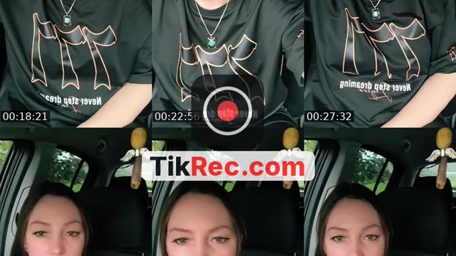 TikTok live: Sveiki varliukai 😋 by @kinderiuke