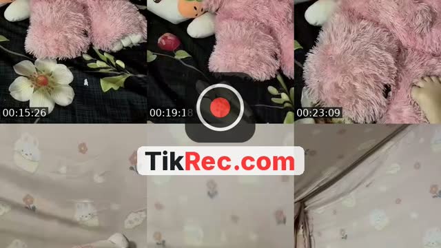 @zee.953 TikTok live from 2026-08-29