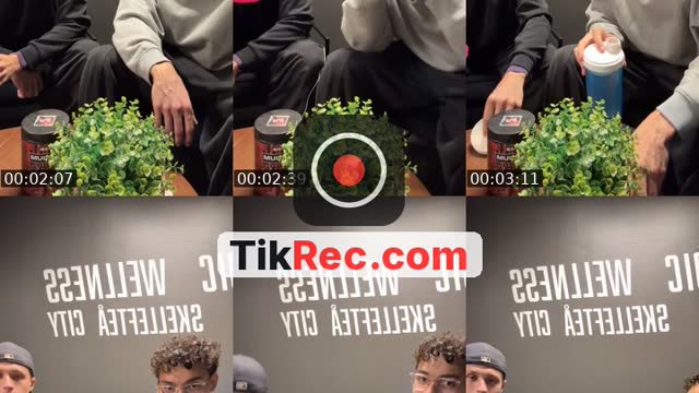 TikTok live: Preworkout live by @erikbeergmark