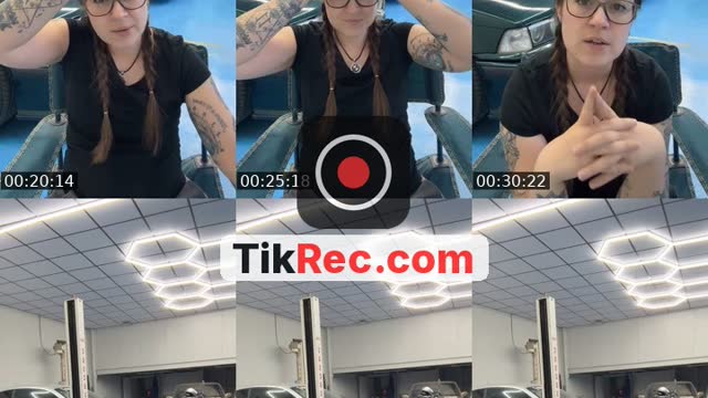 TikTok live: 👩🏼‍🔧 by @nadiacorleone.motorsport